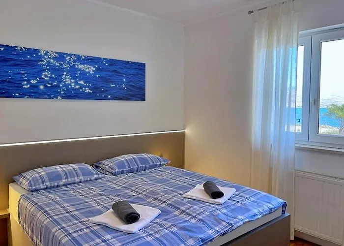 By The Sea Silo, Krk - 25118 Apartman