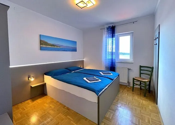 By The Sea Silo, Krk - 25118 Apartment Silo (Krk)
